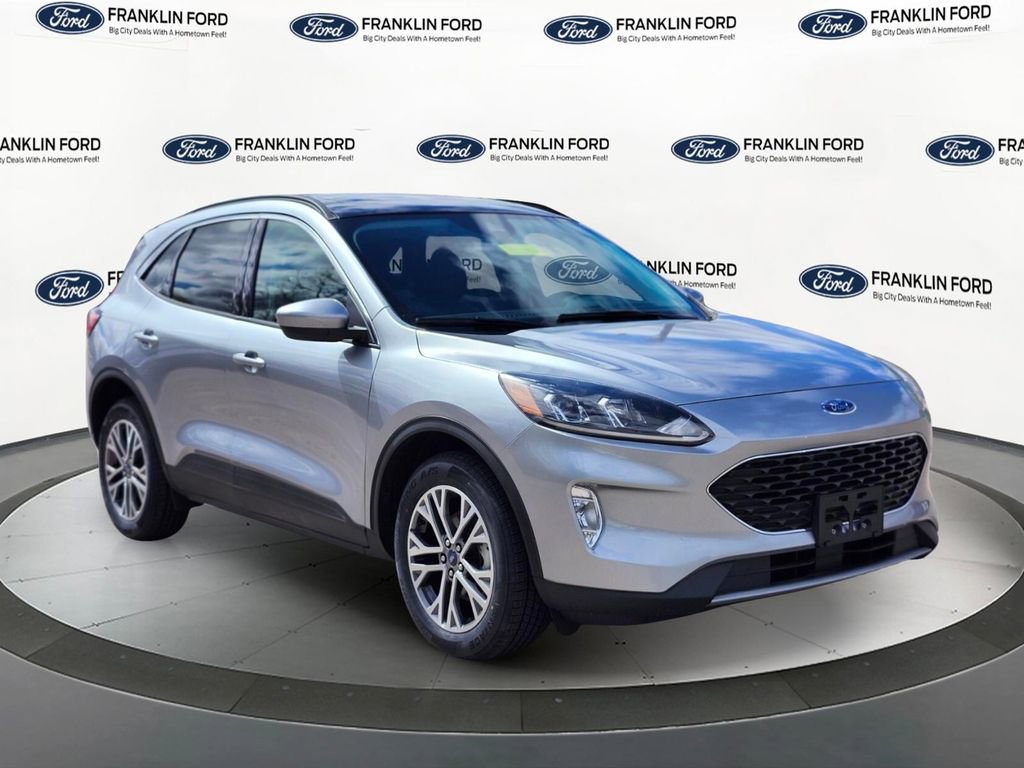 Certified 2022 Ford Escape SEL w/ Technology Package AWD/4WD image 7