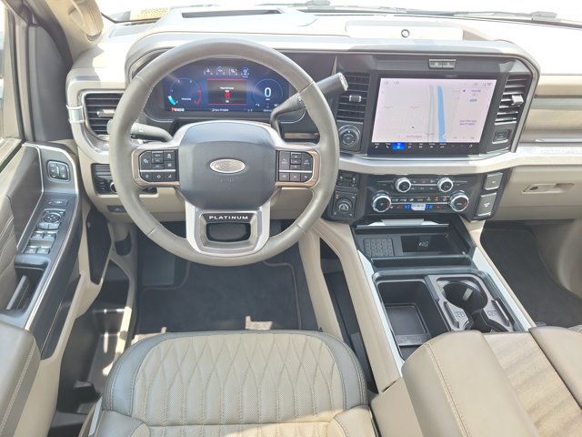 Certified 2025 Ford F350 Platinum w/ Platinum Plus Package AWD/4WD image 15