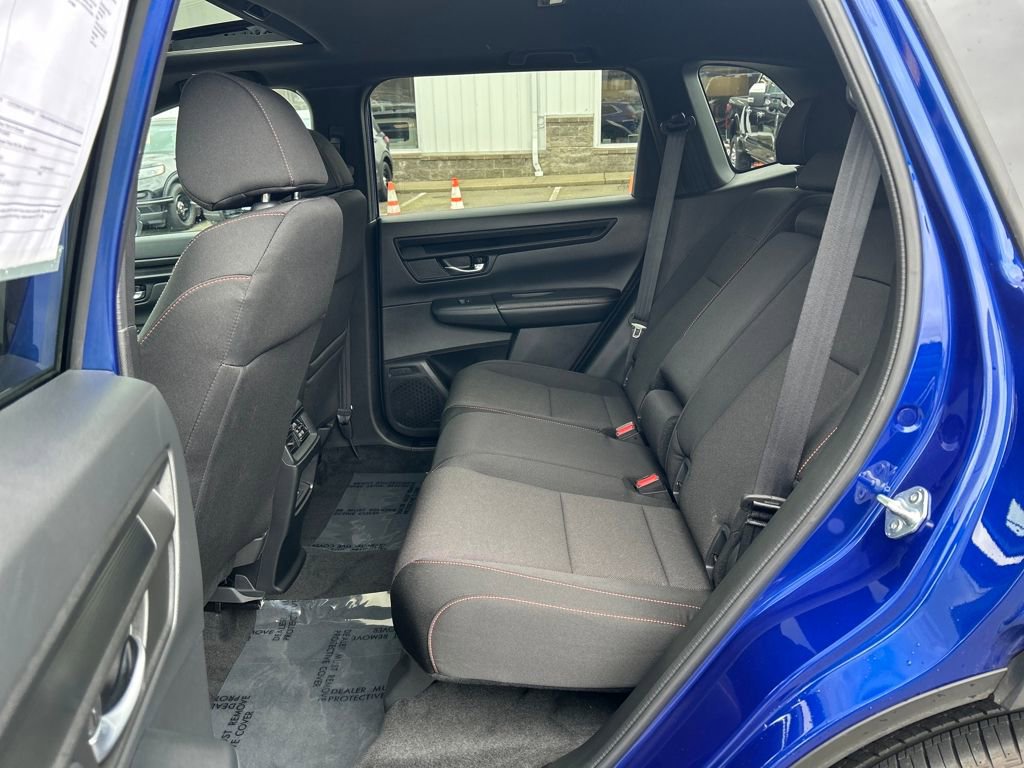 Used 2025 Honda CR-V Sport image 9