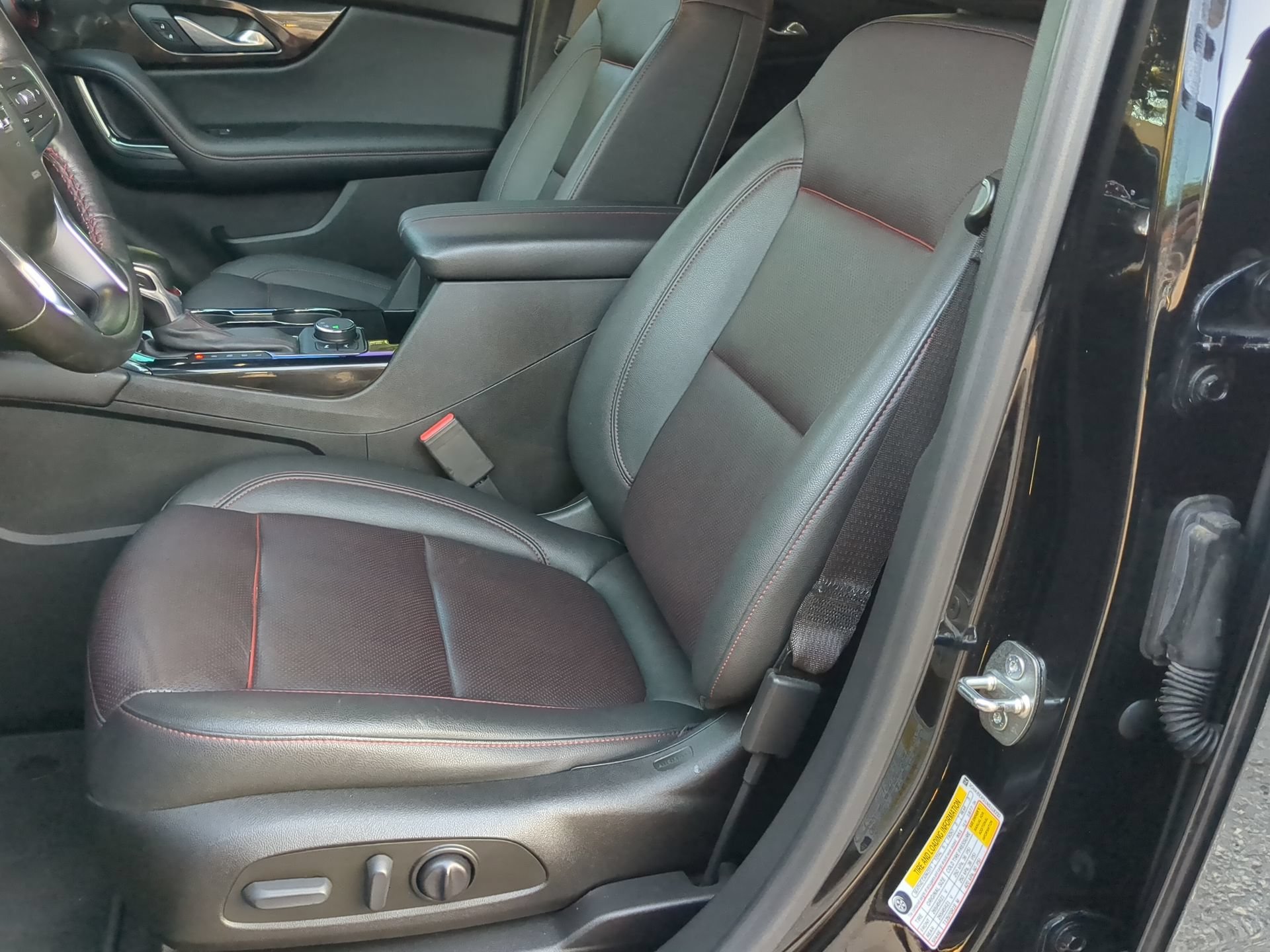 Used 2022 Chevrolet Blazer RS FWD image 57