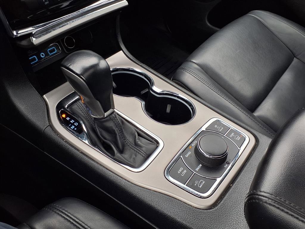 Used 2021 Jeep Grand Cherokee Limited w/ Trailer Tow Group IV image 21