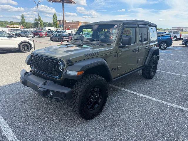 Used 2025 Jeep Wrangler Unlimited Sport AWD/4WD image 4