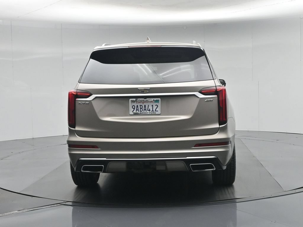 Used 2022 Cadillac XT6 Premium Luxury w/ Technology Package FWD image 28