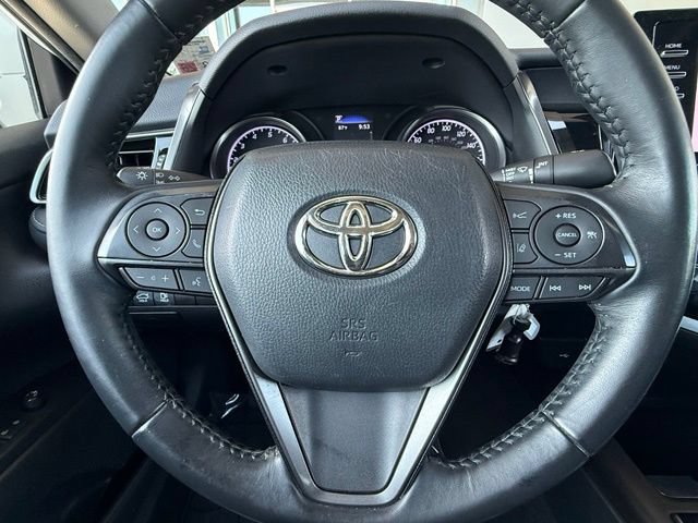 Used 2022 Toyota Camry SE FWD image 23
