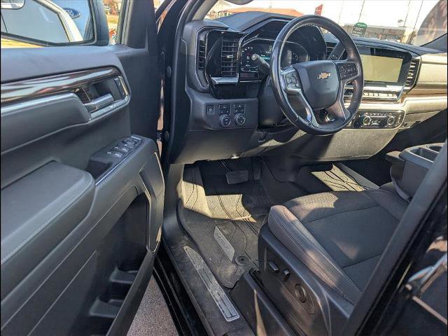 Used 2022 Chevrolet Silverado 1500 LT w/ Protection Package image 5