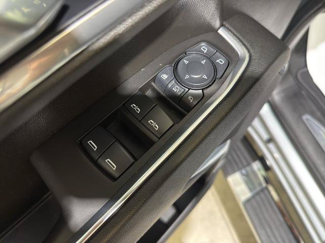 Used 2025 GMC Sierra 2500 SLT AWD/4WD image 11