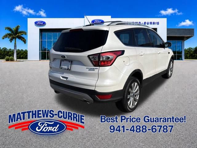 Certified 2017 Ford Escape Titanium FWD image 4