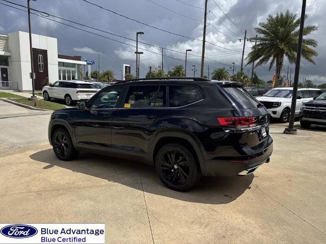 Used 2023 Volkswagen Atlas SE w/ Panoramic Sunroof Package image 8