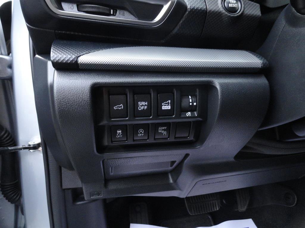 Used 2020 Subaru Forester Limited image 11