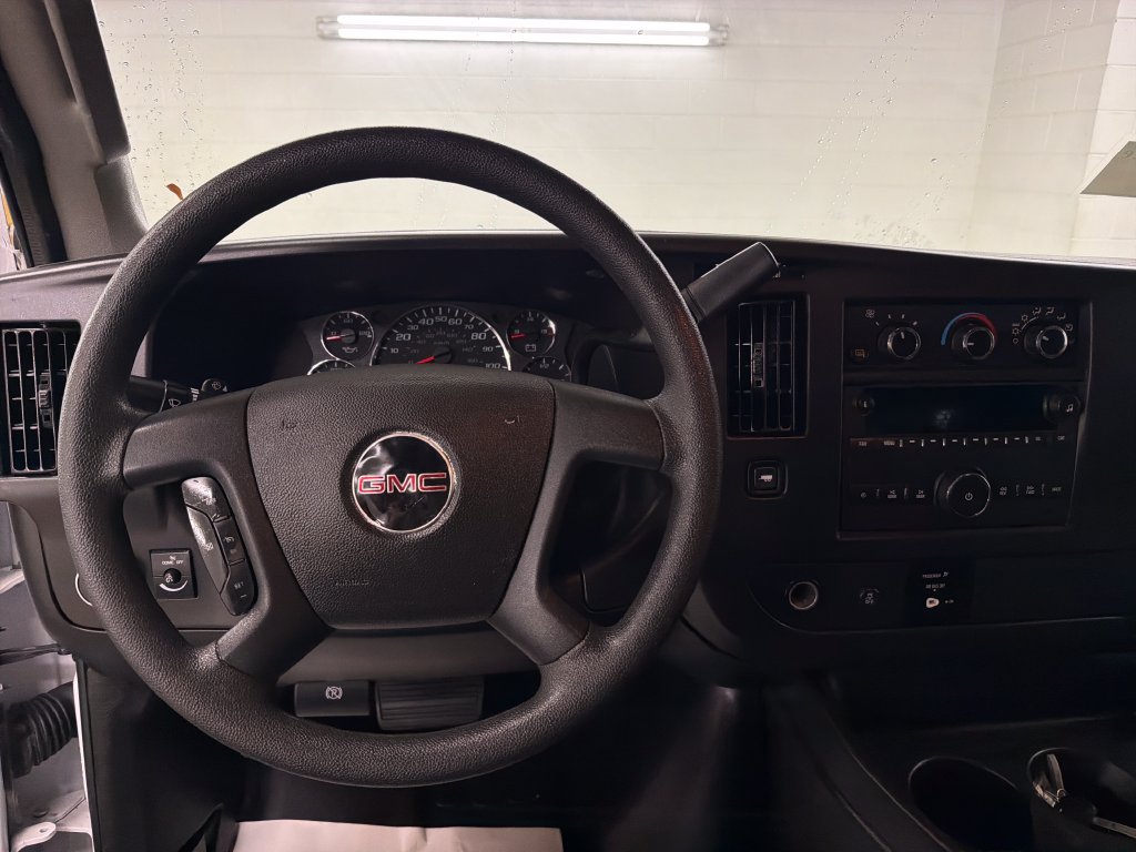 Used 2025 GMC Savana 2500 w/ Driver Convenience Package RWD image 9
