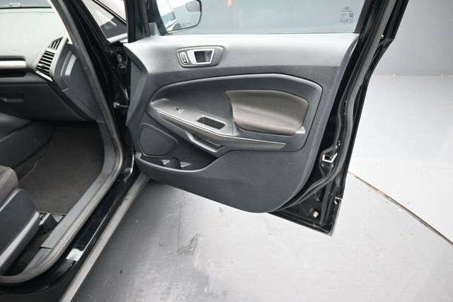 Certified 2018 Ford EcoSport SE FWD image 33
