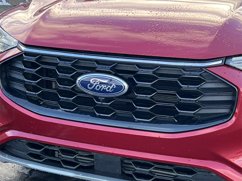 Certified 2023 Ford Escape ST-Line Select w/ Tech Pack #2 image 37