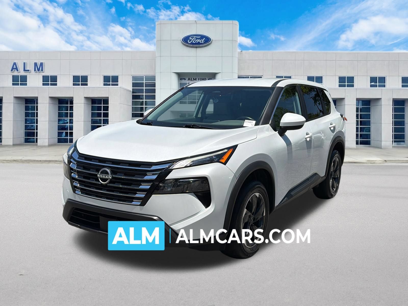 Used 2025 Nissan Rogue SV