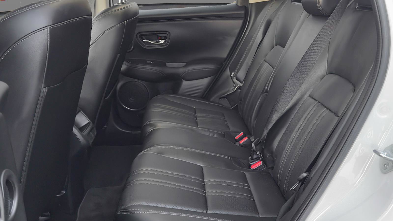 Used 2024 Honda HR-V EX-L image 6