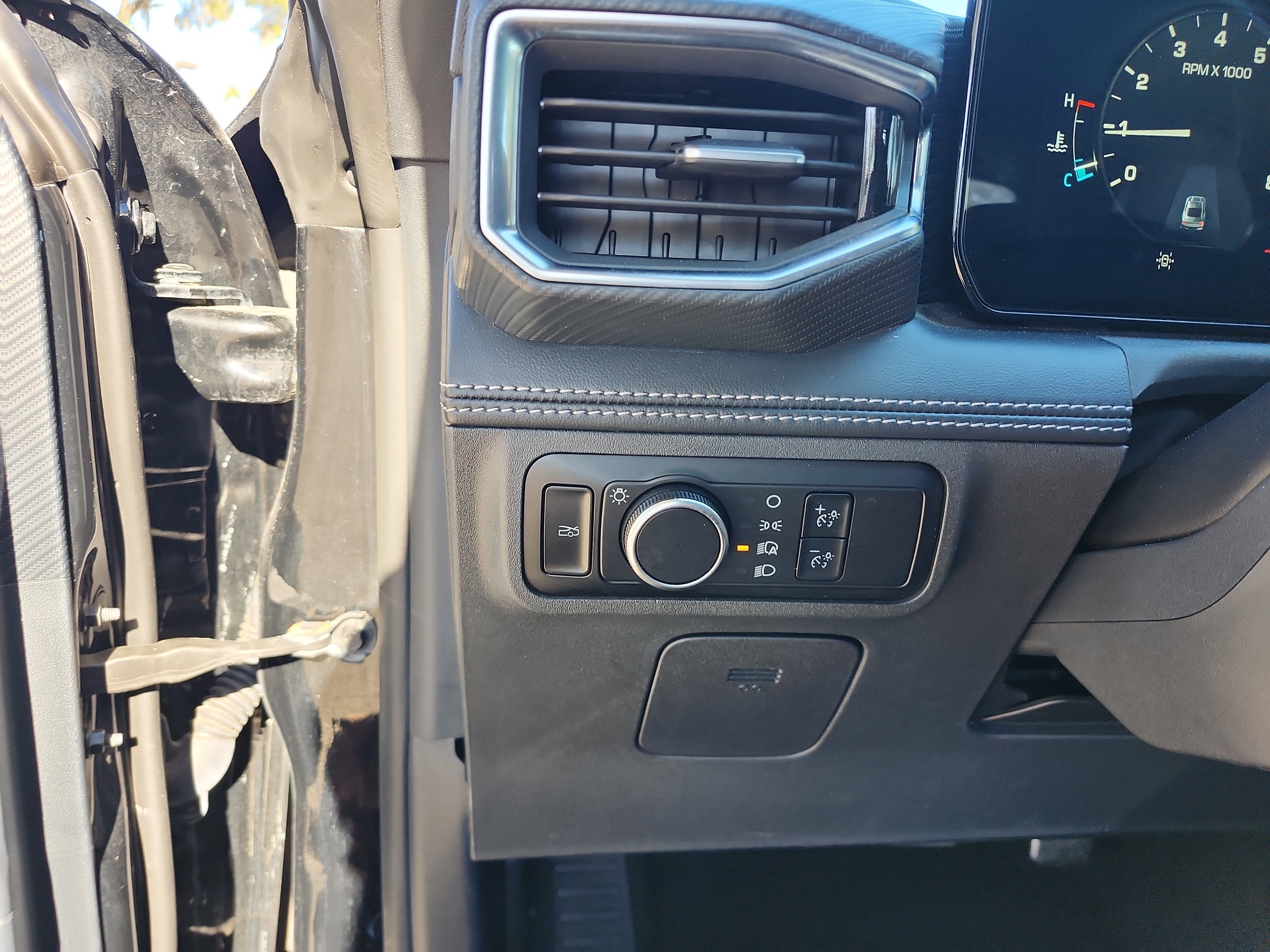 Certified 2024 Ford Mustang Premium image 14