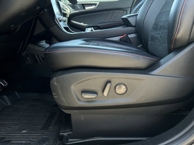 Certified 2024 Ford Edge ST-Line w/ Class II Trailer Tow Package AWD/4WD image 13
