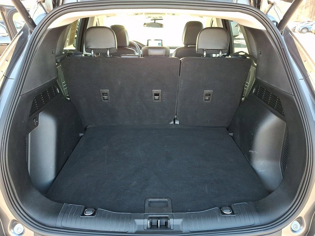 Certified 2022 Ford Escape SEL image 29
