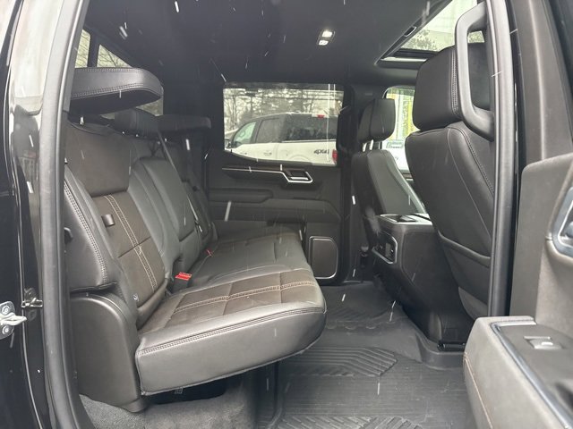 Used 2025 Chevrolet Silverado 1500 High Country w/ Midnight Edition image 19
