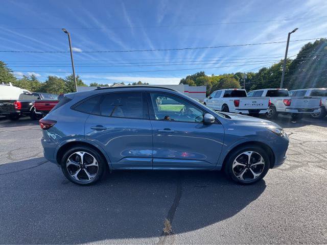 Certified 2023 Ford Escape ST-Line Elite w/ Premium Technology Package AWD/4WD image 7