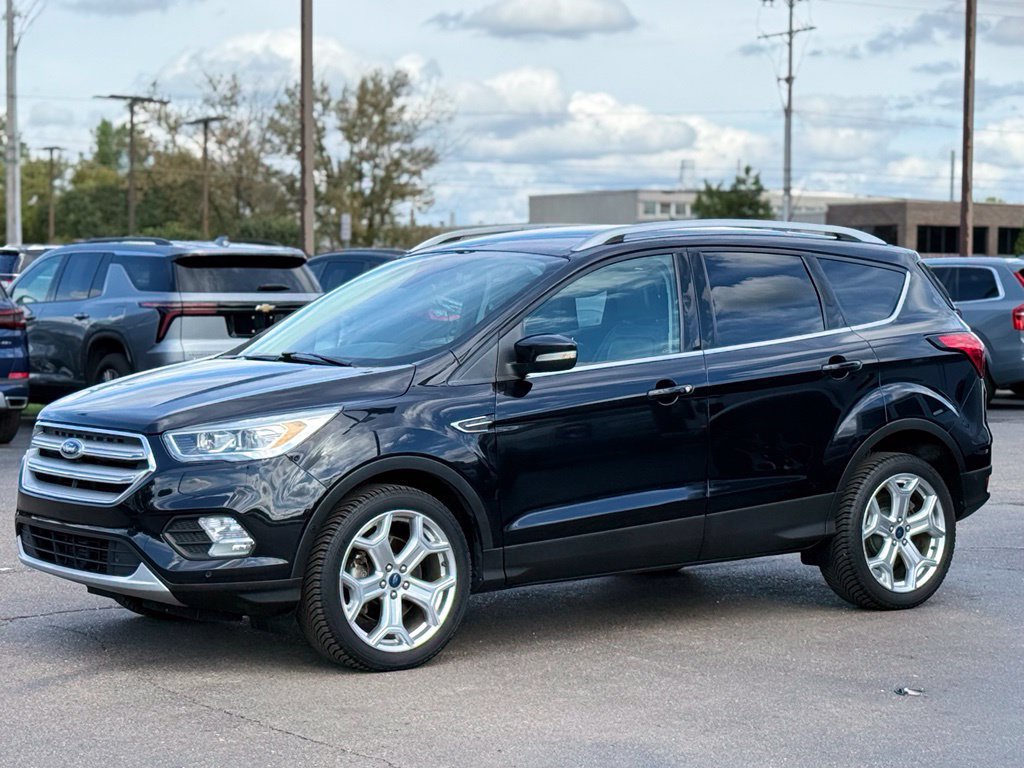 Certified 2019 Ford Escape Titanium AWD/4WD image 42