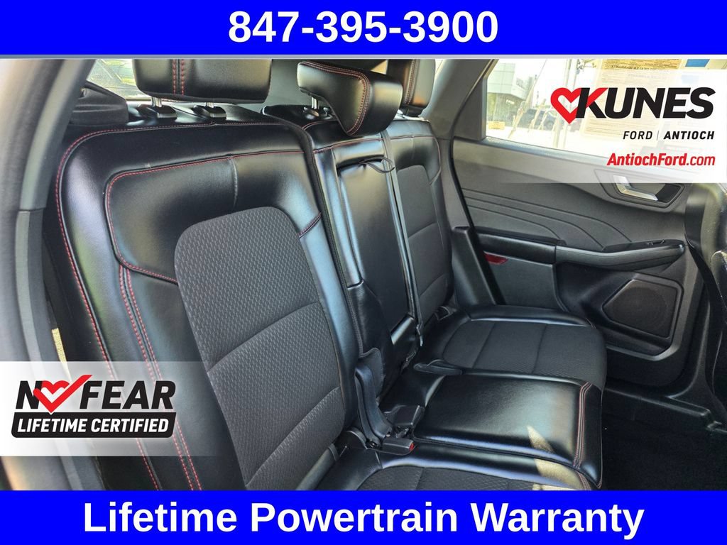Certified 2025 Ford Escape ST-Line AWD/4WD image 38