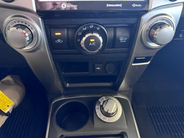 Used 2020 Toyota 4Runner SR5 AWD/4WD image 20