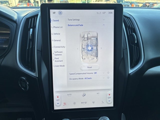 Certified 2023 Ford Edge SEL w/ Convenience Package image 20