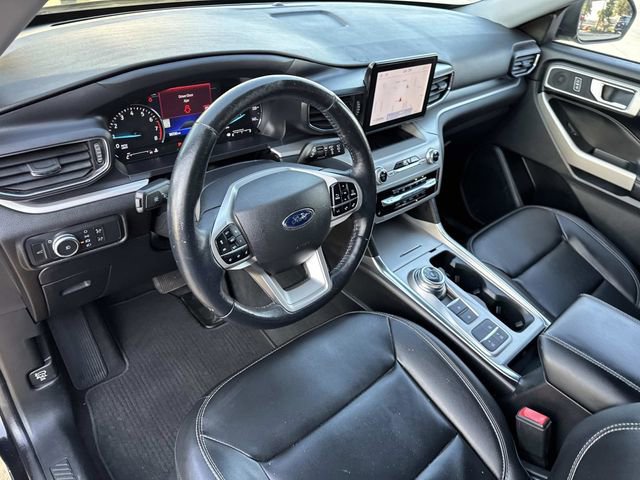 Certified 2022 Ford Explorer XLT w/ Equipment Group 202A image 20