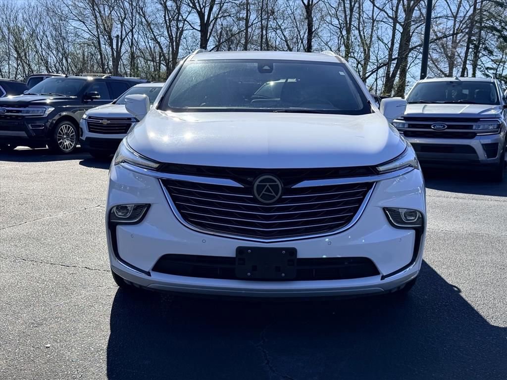 Used 2023 Buick Enclave Essence FWD image 9
