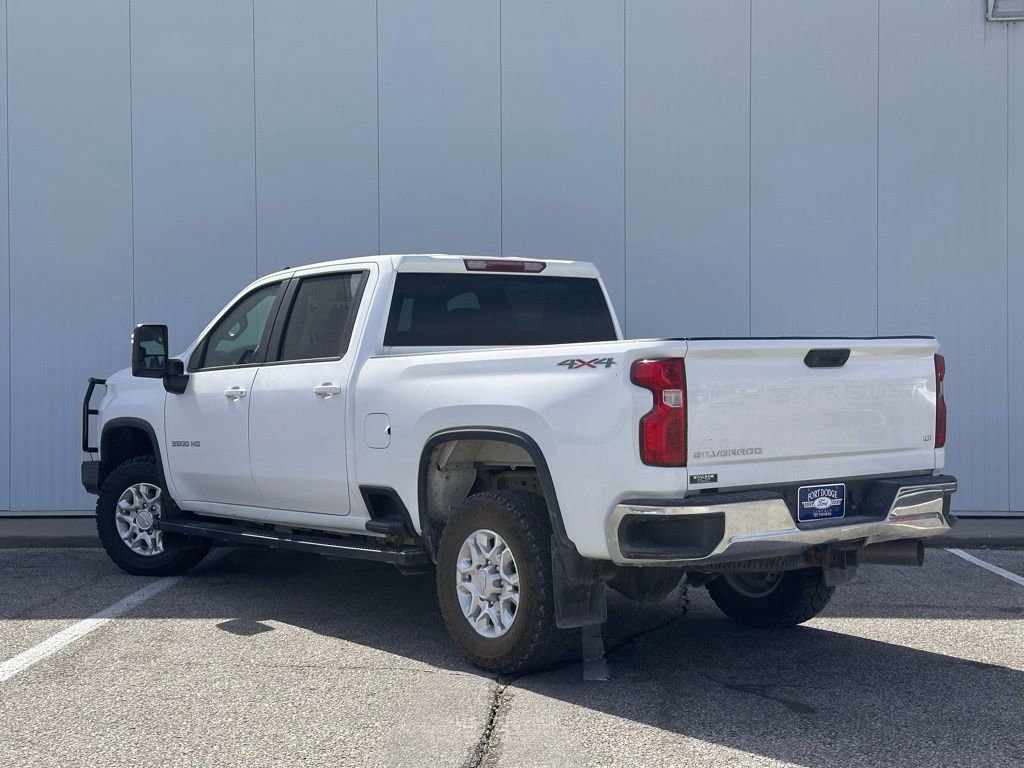 Used 2020 Chevrolet Silverado 3500 LT image 4