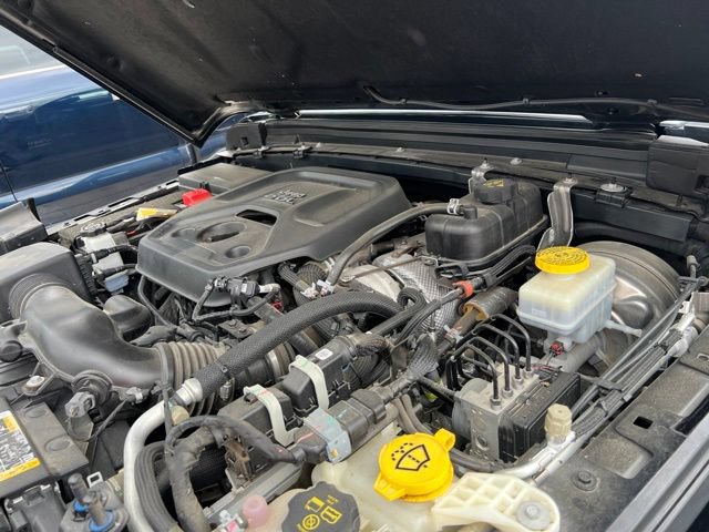Used 2021 Jeep Wrangler Unlimited Sahara AWD/4WD image 42