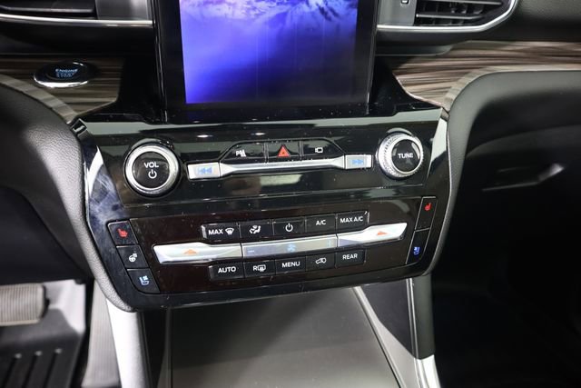 Certified 2022 Ford Explorer Limited AWD/4WD image 61