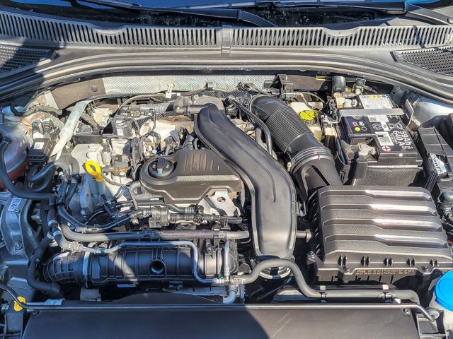 Used 2024 Volkswagen Jetta SE FWD image 27