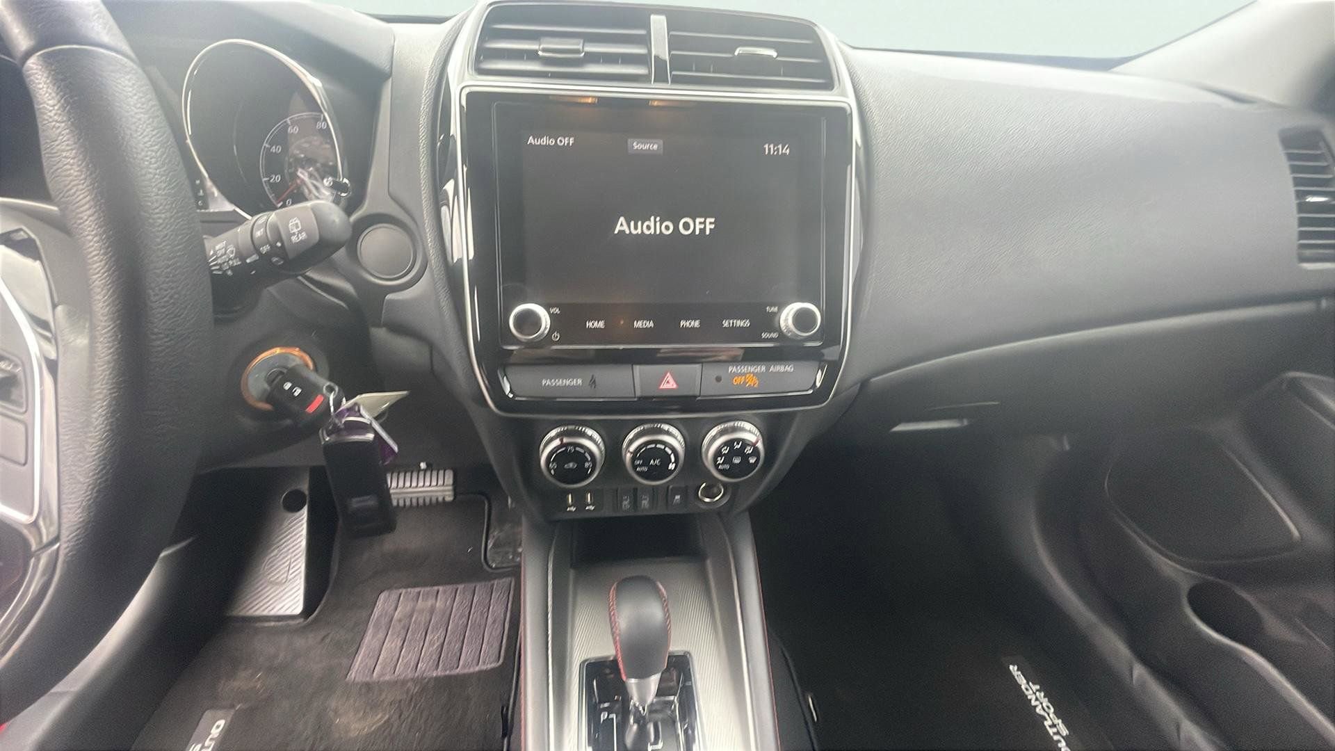 Used 2021 Mitsubishi Outlander Sport LE image 13