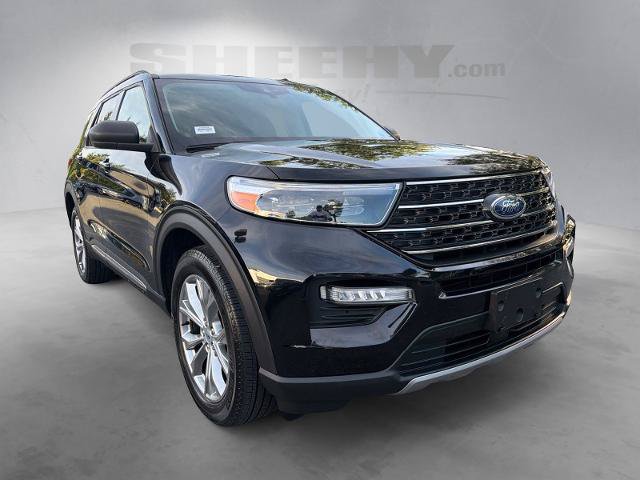Certified 2023 Ford Explorer XLT w/ Equipment Group 202A AWD/4WD image 2