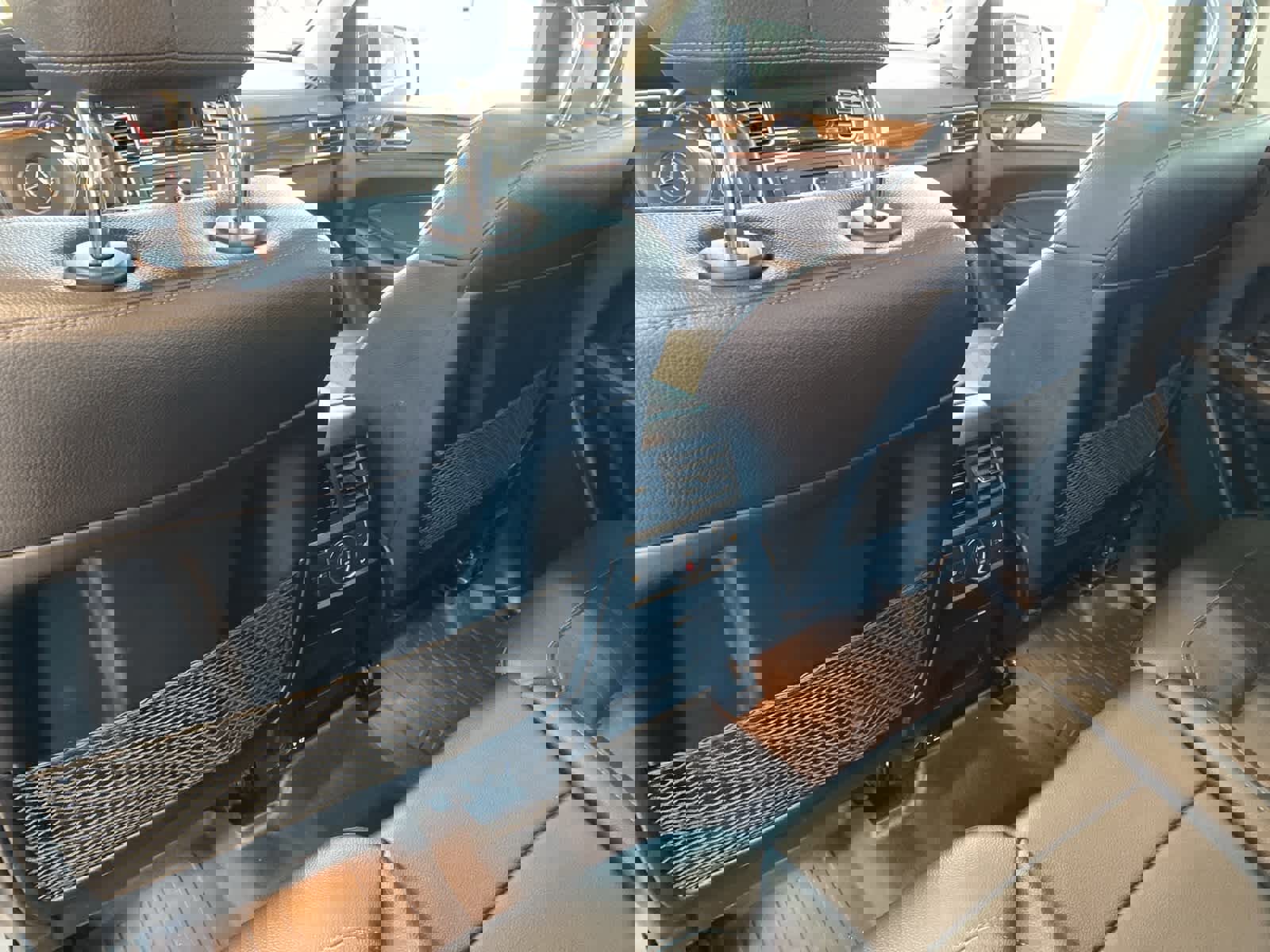 Used 2017 Mercedes-Benz GLS 450 4MATIC image 27