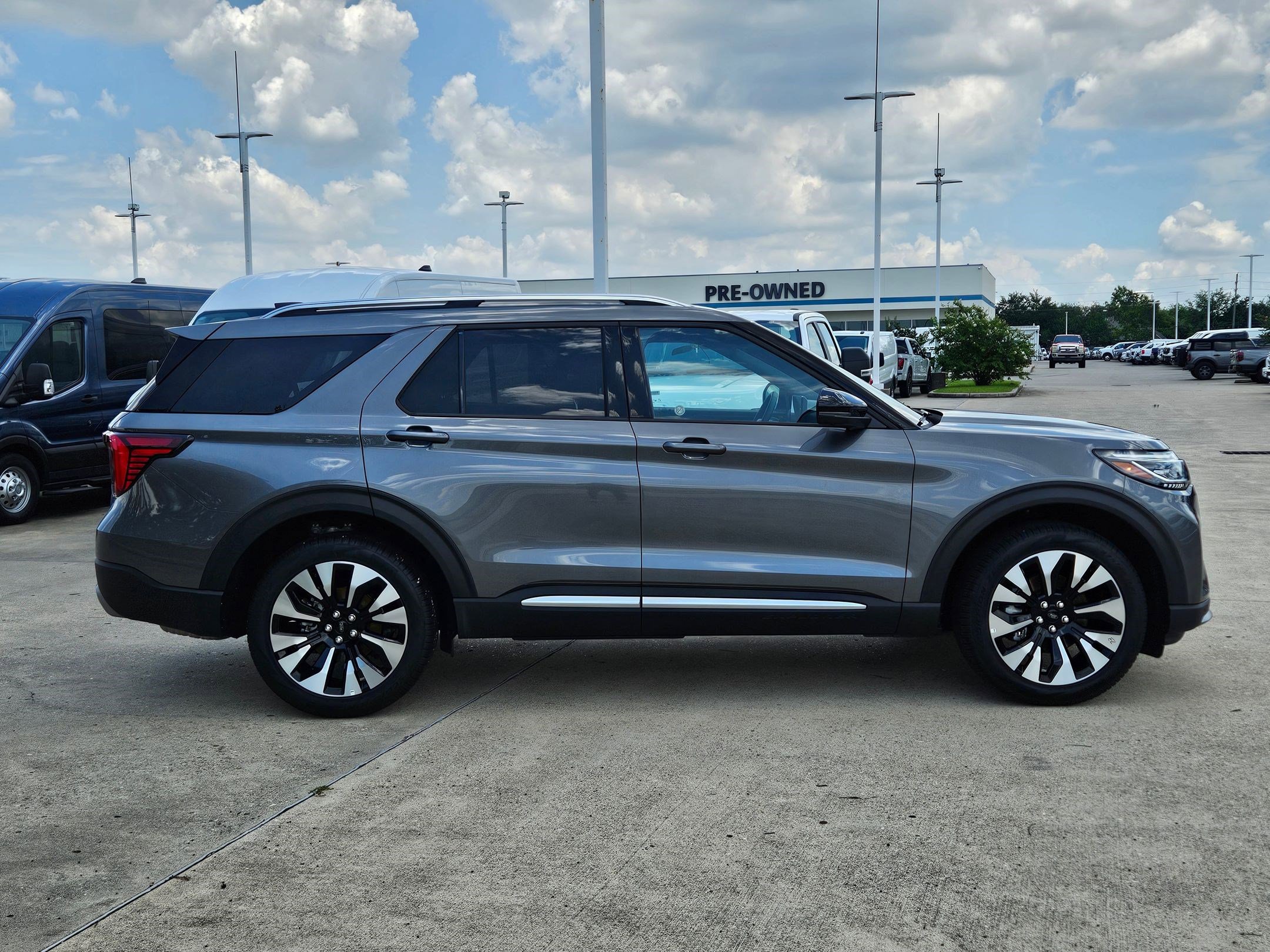 Certified 2026 Ford Explorer Platinum w/ LUX Leather Package AWD/4WD image 2