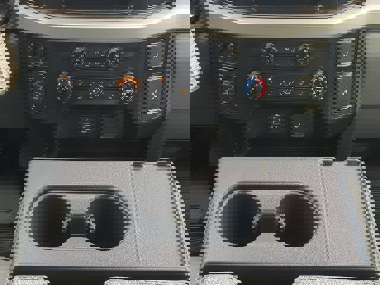 Certified 2024 Ford F250 XL w/ FX4 Off-Road Package image 17