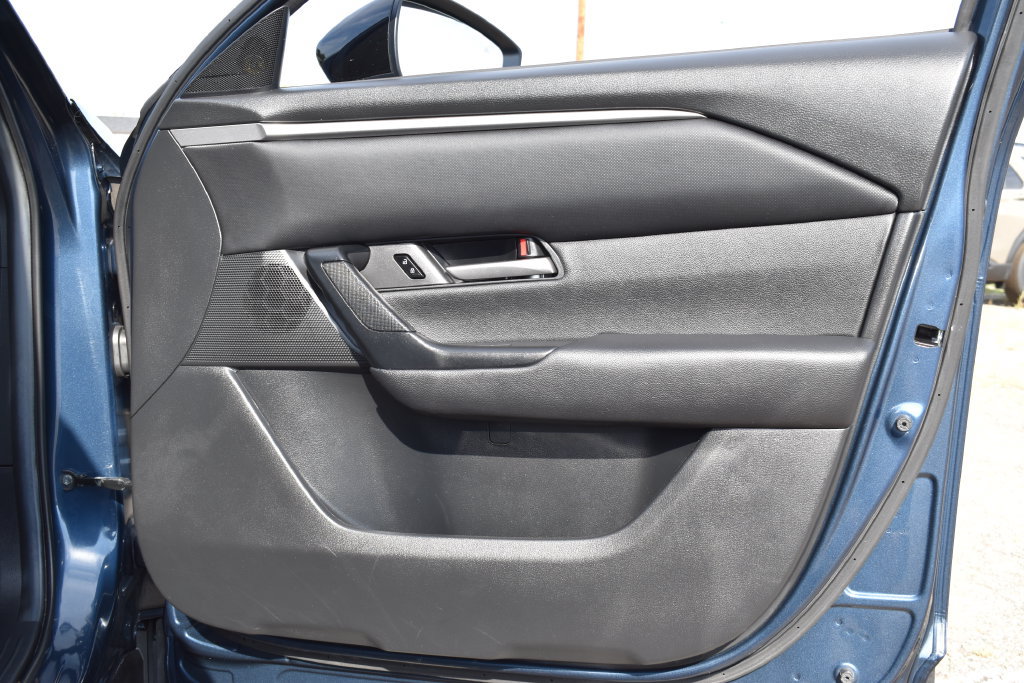Used 2025 MAZDA CX-50 AWD 2.5 S w/ Preferred Package image 32