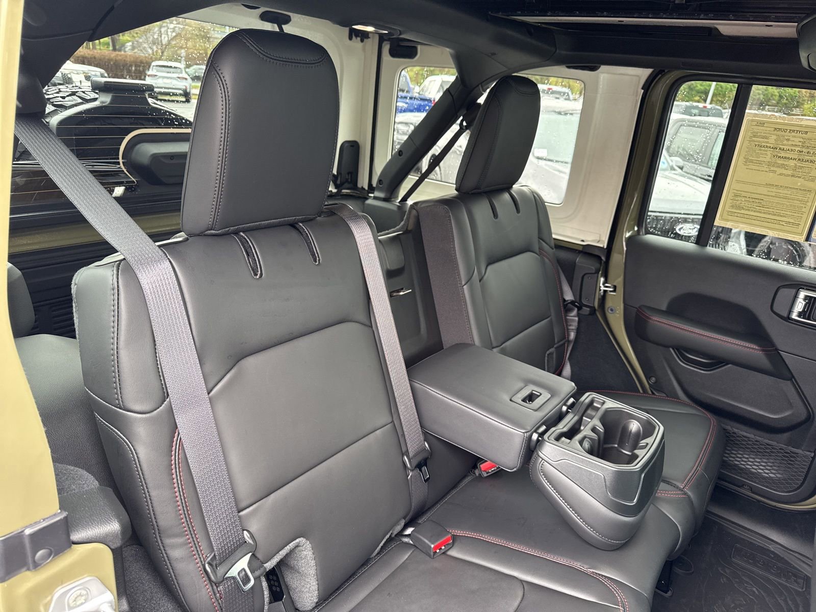 Used 2026 Jeep Wrangler Rubicon image 30