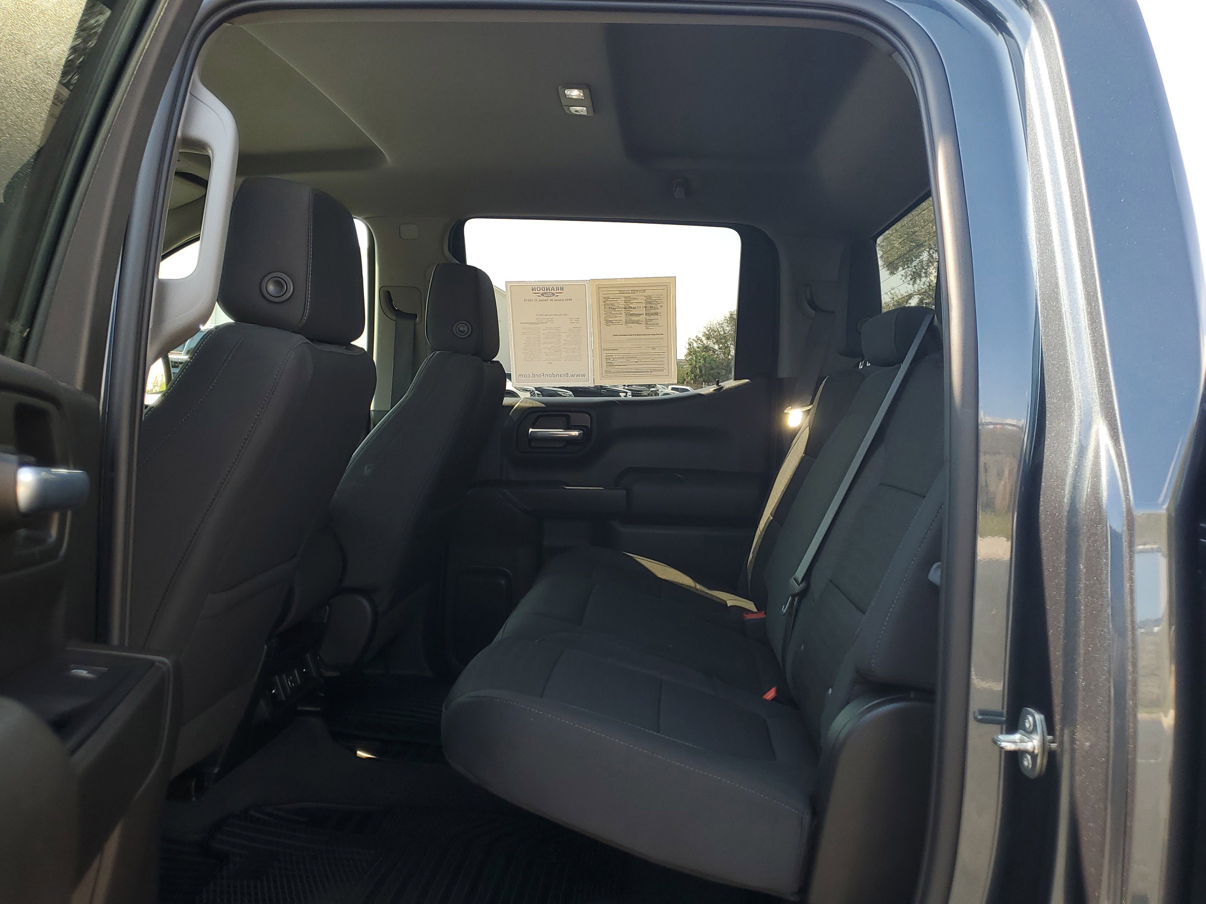 Used 2021 Chevrolet Silverado 1500 LT image 12