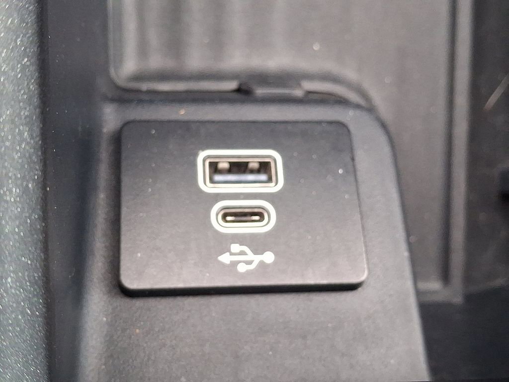 Certified 2025 Ford Expedition Max Active image 27