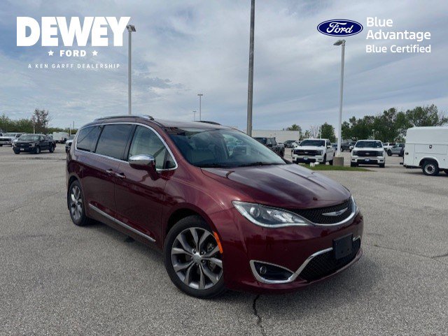 Used 2020 Chrysler Pacifica Limited w/ Tire & Wheel Group FWD image 1