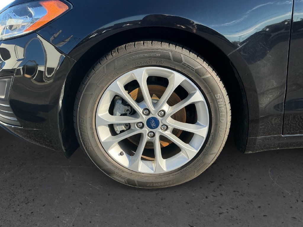Certified 2020 Ford Fusion SE FWD image 13