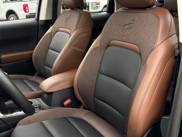 Certified 2025 Ford Bronco Sport Outer Banks w/ Outer Banks Tech Package+ AWD/4WD image 16