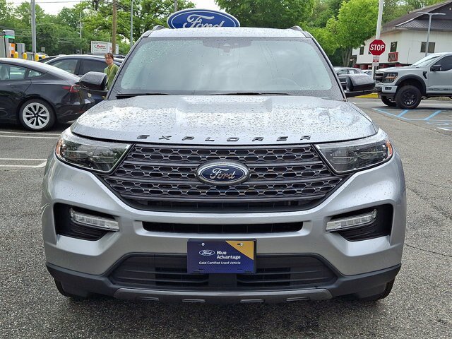 Certified 2023 Ford Explorer XLT w/ Equipment Group 202A AWD/4WD image 20