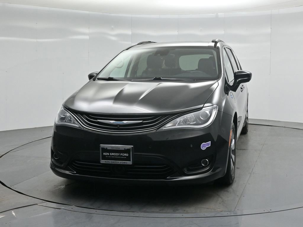 Used 2018 Chrysler Pacifica Limited w/ Advanced Safetytec Group image 29