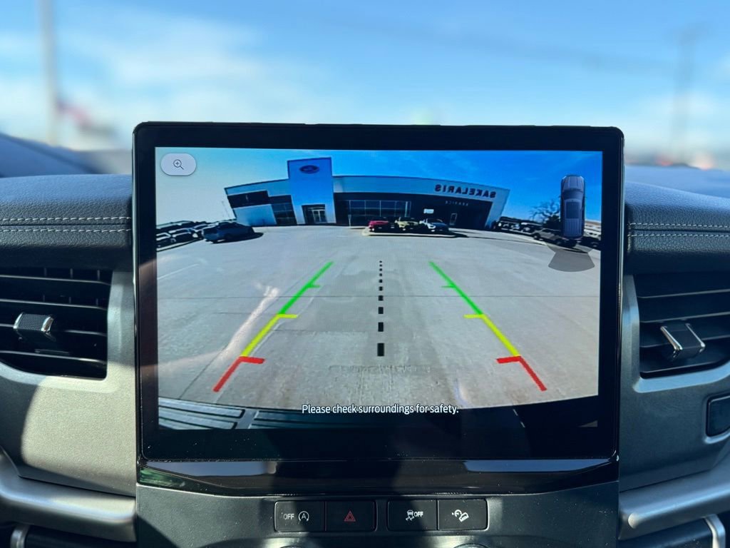 Certified 2024 Ford Expedition XLT image 24