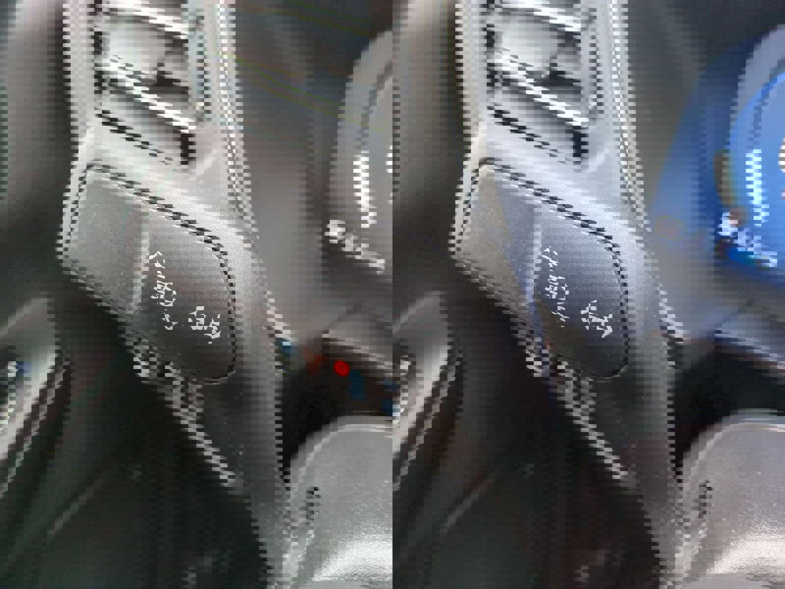 Certified 2023 Ford Escape Platinum w/ Premium Technology Package image 26