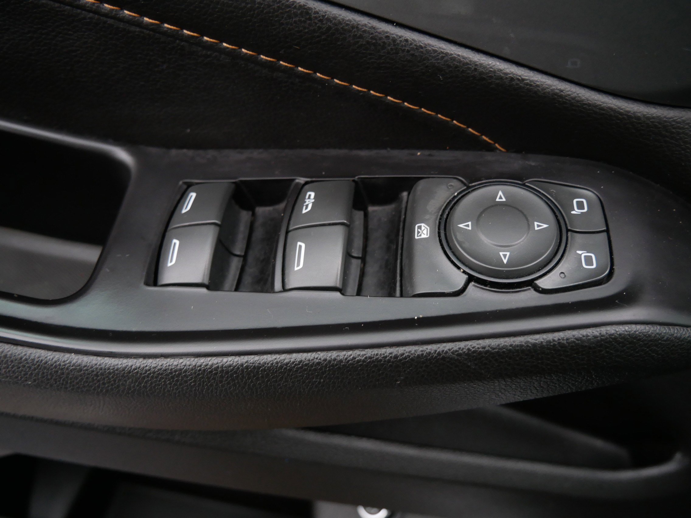 Used 2019 Chevrolet Traverse RS w/ LPO, Floor Liner Package image 20